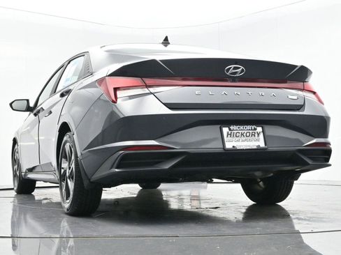 Used 2023 Hyundai Elantra SEL image 44