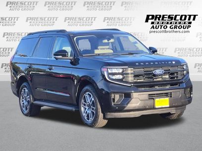 Used 2025 Ford Expedition Active