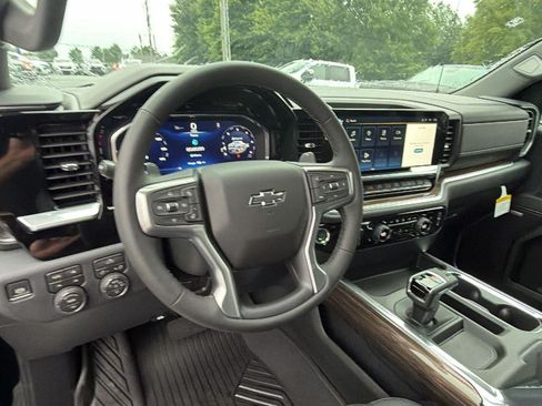 New 2026 Chevrolet Silverado 1500 RST AWD/4WD image 21