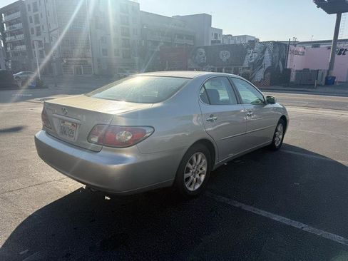 Used 2004 Lexus ES 330 image 5