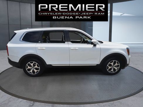 Used 2020 Kia Telluride EX FWD image 9