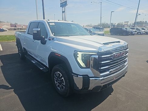 New 2026 GMC Sierra 3500 SLT w/ SLT Convenience Package AWD/4WD image 3
