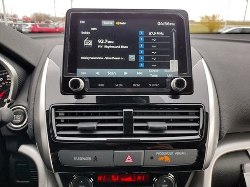 New 2026 Mitsubishi Eclipse Cross SE image 3