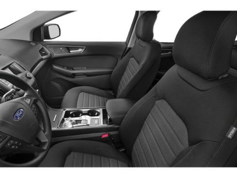Used 2019 Ford Edge SE FWD image 9