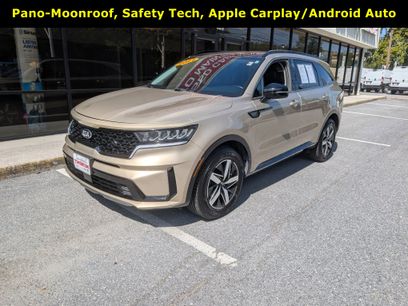 Used 2021 Kia Sorento EX w/ Panoramic Sunroof Package