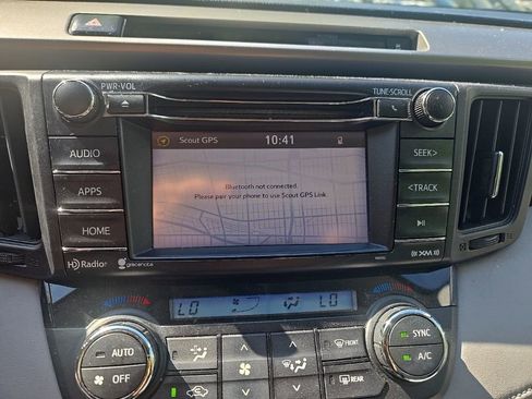 Used 2016 Toyota RAV4 XLE image 3