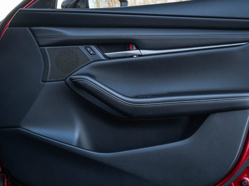 New 2026 MAZDA MAZDA3 s Sport FWD image 7