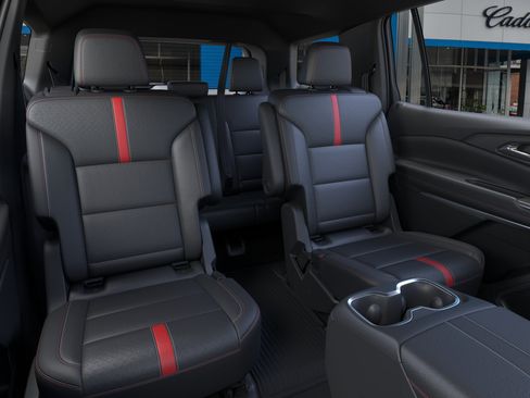 New 2026 Chevrolet Traverse RS AWD/4WD image 17