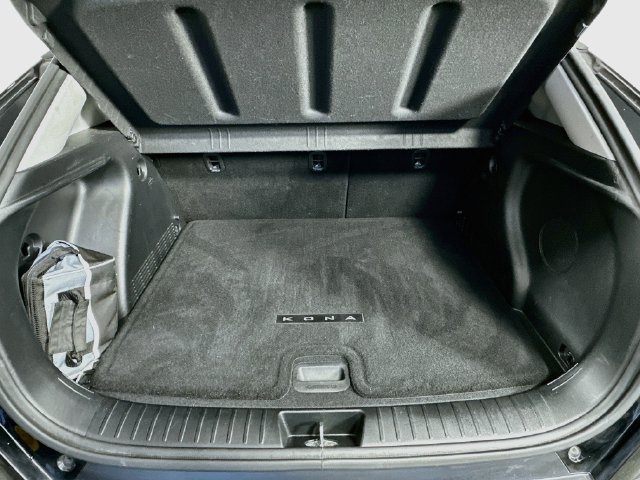 Used 2024 Hyundai Kona Limited AWD/4WD image 31