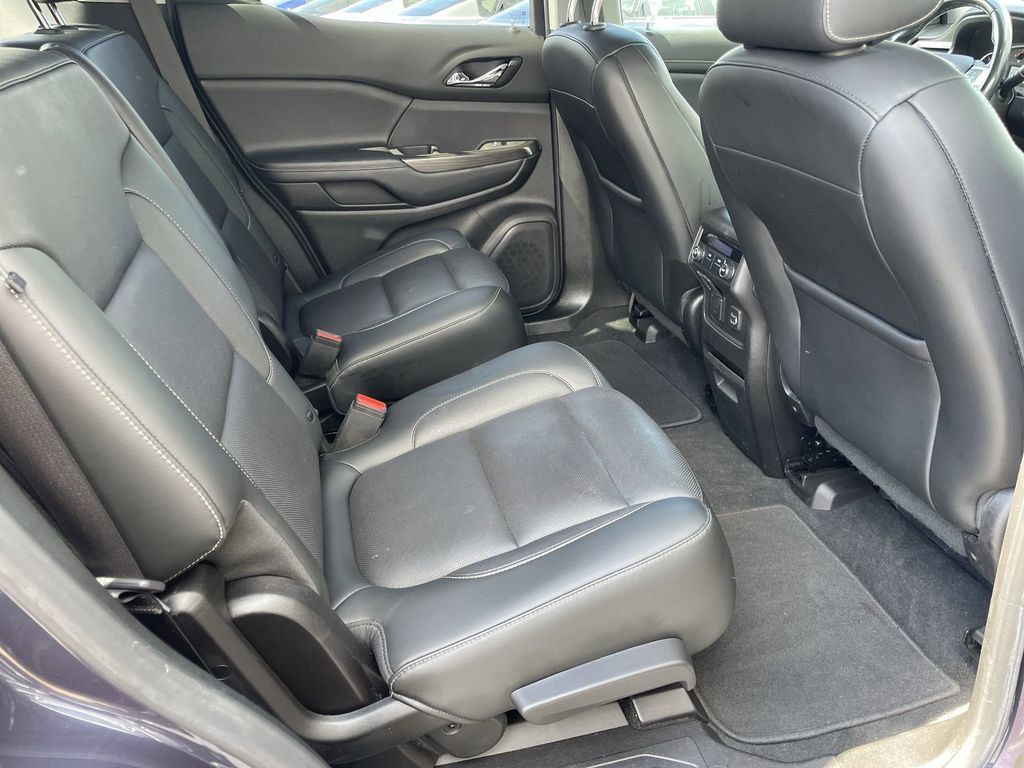 Used 2019 GMC Acadia SLT AWD/4WD image 24