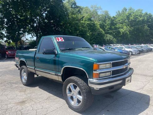 Used 1995 Chevrolet Silverado 1500 4x4 Regular Cab image 3