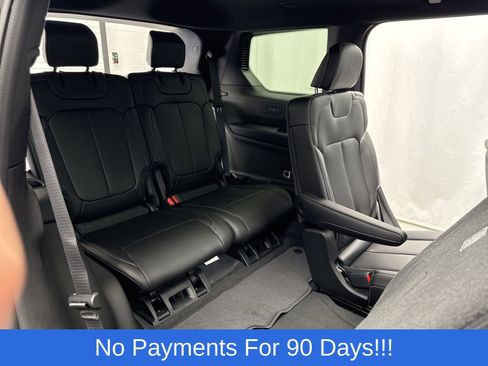 New 2026 Jeep Grand Cherokee L Limited w/ Limited Altitude Package AWD/4WD image 42