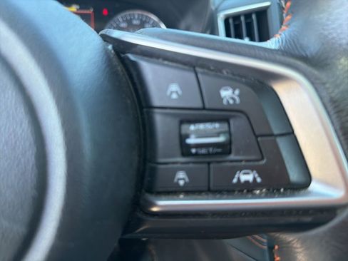 Used 2018 Subaru Crosstrek 2.0i Limited image 18