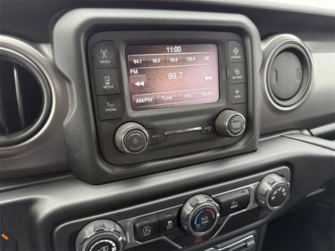 Used 2021 Jeep Wrangler Unlimited Sport image 15