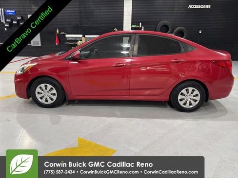 Used 2016 Hyundai Accent SE w/ Option Group 02 FWD image 2