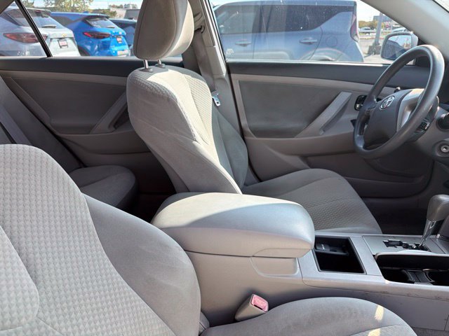 Used 2009 Toyota Camry LE FWD image 21