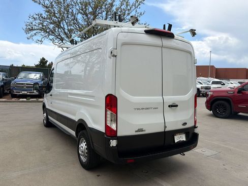 Used 2022 Ford Transit 250 Medium Roof AWD w/ Interior Upgrade Package image 7