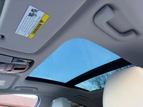 Used 2023 Hyundai Sonata Limited image 25