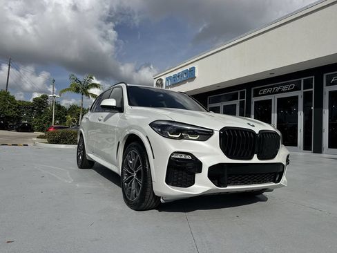 Used 2020 BMW X5 xDrive40i w/ M Sport Package AWD/4WD image 30