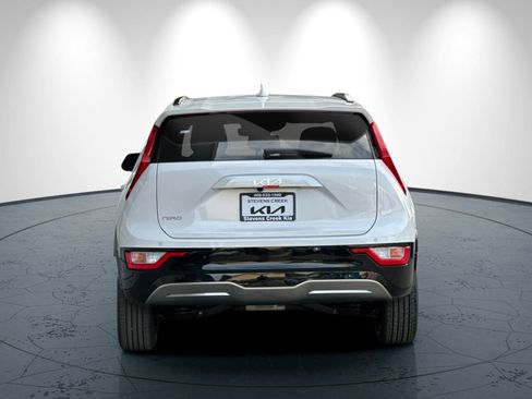 New 2026 Kia Niro Wind FWD image 5