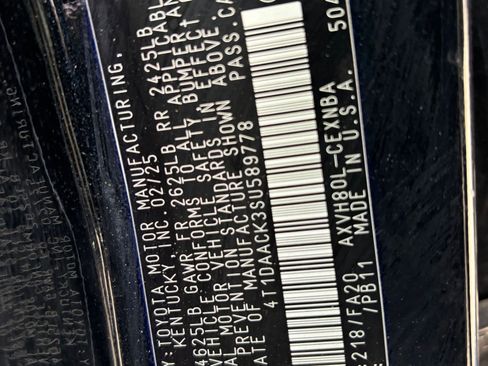 Used 2025 Toyota Camry LE image 27