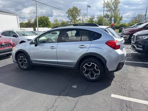 Used 2014 Subaru Crosstrek 2.0i Premium w/ Moonroof Package AWD/4WD image 10