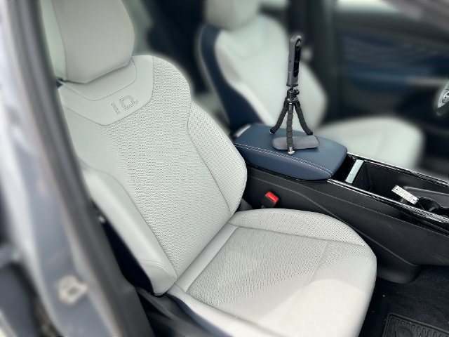 New 2026 Volkswagen ID.4 Pro S AWD/4WD image 32