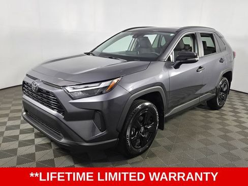 Used 2025 Toyota RAV4 XLE w/ Convenience Package FWD image 3