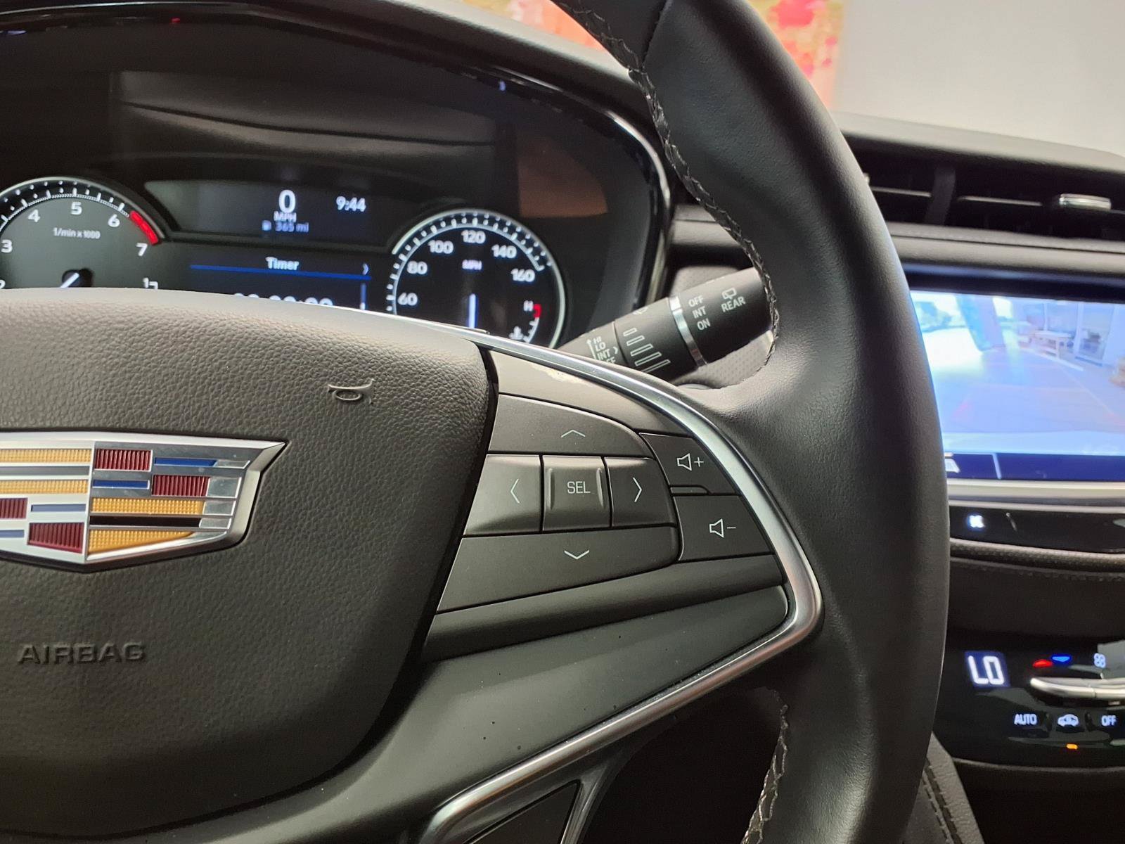 Certified 2024 Cadillac XT5 Luxury FWD image 29