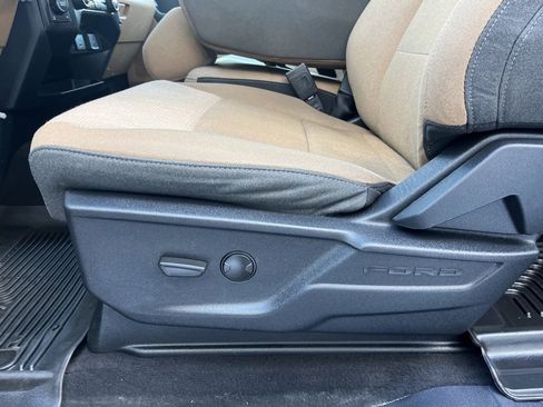 Certified 2024 Ford F350 XLT w/ Snow Plow/Camper Package image 14