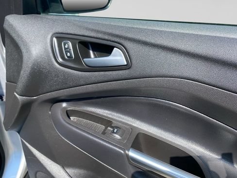 Used 2018 Ford Escape SE AWD/4WD image 12