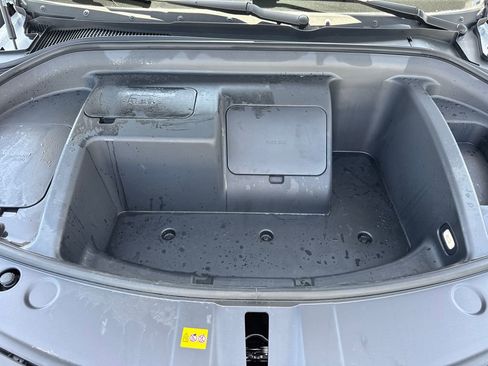 New 2025 VinFast VF 8 Plus AWD/4WD image 9
