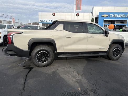 New 2026 Chevrolet Silverado EV Trail Boss w/ Plus Package image 33
