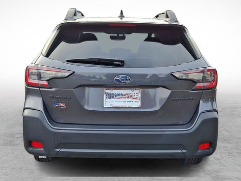 Used 2023 Subaru Outback Onyx Edition image 4