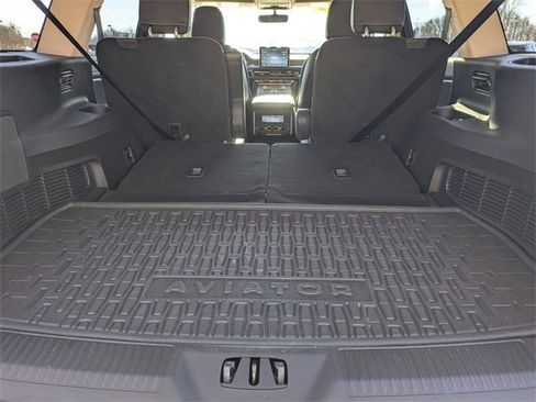 Certified 2022 Lincoln Aviator Reserve image 5