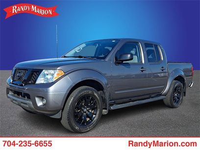 Used 2021 Nissan Frontier SV w/ Midnight Edition Floor Mats