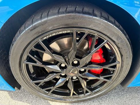 Certified 2023 Chevrolet Corvette Stingray w/ Z51 Performance Package image 11