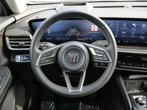 Used 2024 Buick Envision Preferred image 32