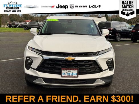 Used 2023 Chevrolet Blazer LT image 12