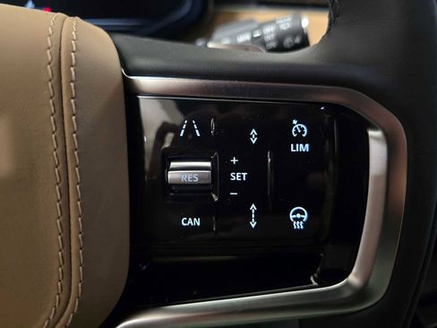 New 2026 Land Rover Range Rover Sport SE image 31