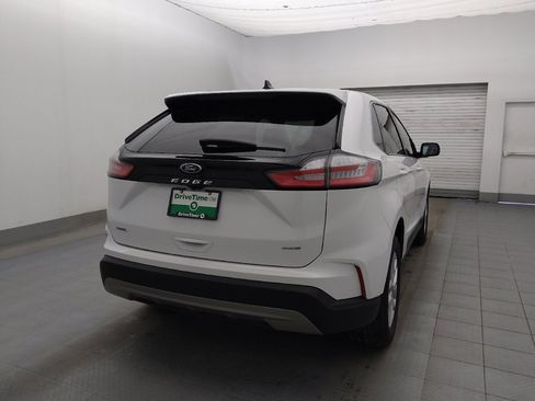 Used 2024 Ford Edge SEL image 7