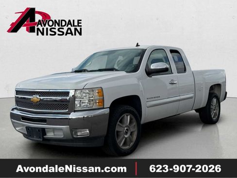 Used 2013 Chevrolet Silverado 1500 LT RWD image 1