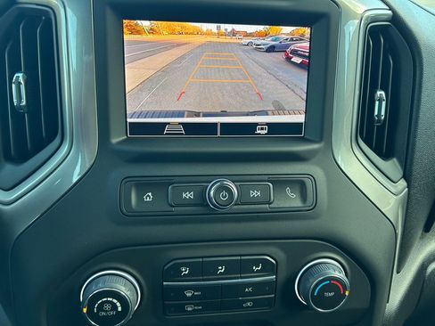 Used 2024 Chevrolet Silverado 2500 Custom w/ Custom Value Package image 41