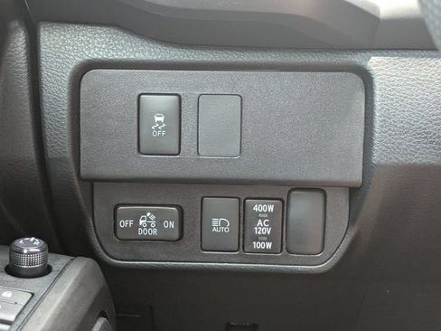 Used 2022 Toyota Tacoma TRD Off-Road w/ Technology Package RWD image 24