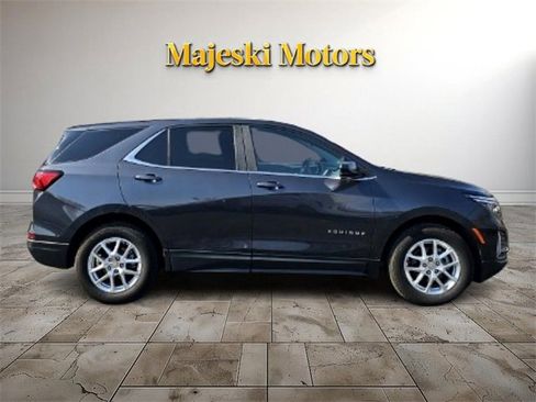 Used 2022 Chevrolet Equinox LT image 8
