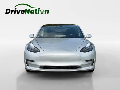 Used 2018 Tesla Model 3 Long Range RWD image 8