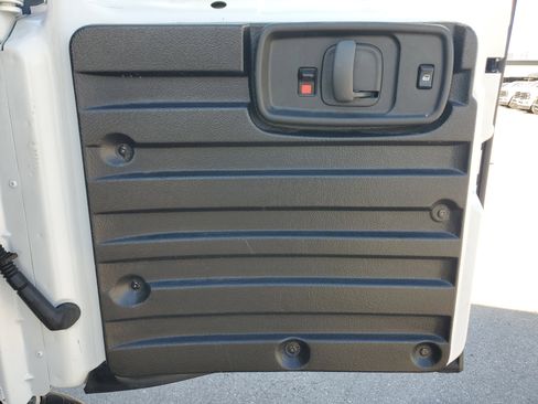 Used 2024 Chevrolet Express 2500 w/ Driver Convenience Package image 15