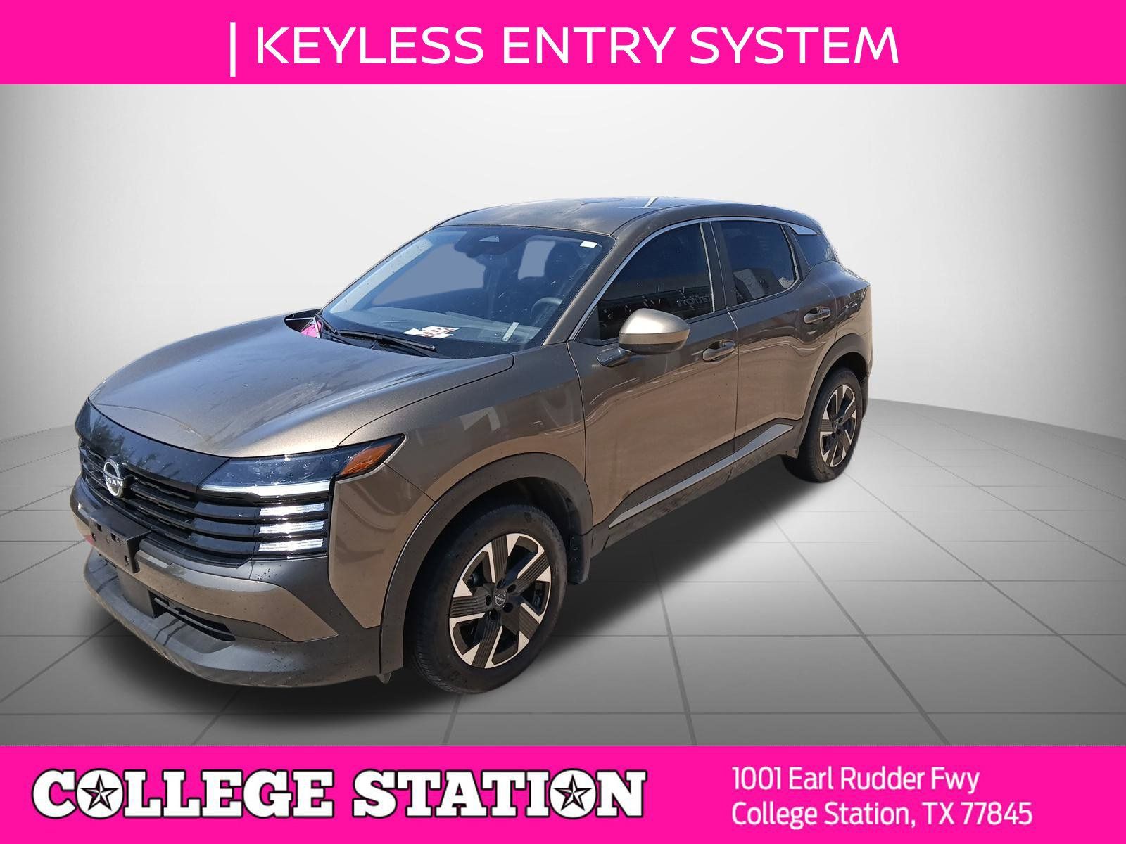 Used 2025 Nissan Kicks SV AWD/4WD image 6