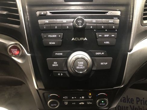 Used 2018 Acura ILX Base image 28