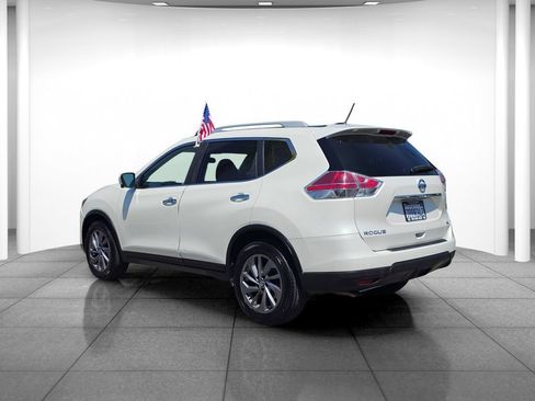 Used 2016 Nissan Rogue FWD image 4